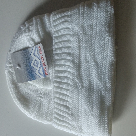 AC Cute High Desert Gear White Hat NWT - Picture 1 of 3